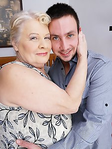 Mature bbw playing with her toy boy