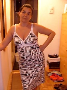 Lewd mature girlfriends are getting pleasure on pics