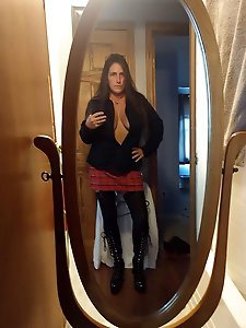Desi sexy girl and couple hot pic