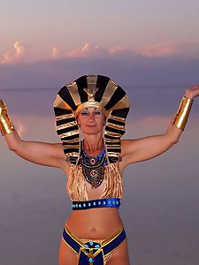 Colorful Elton Evening in Egypt style