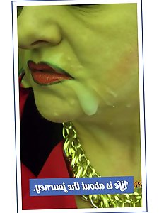 Blondie mature tart demonstrates her tricks