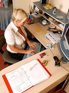 Whore Lily from OlderWomen.com gallery 7