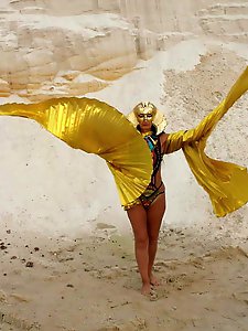 Erotic lady is showing off her titties